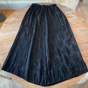 C.P.SHADES black long floral print rayon skirt